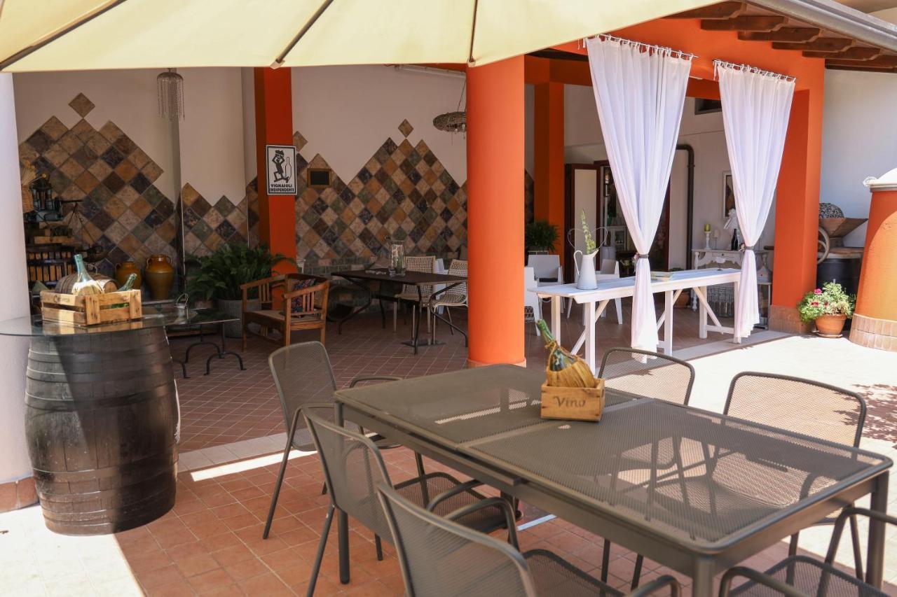 Agriturismo Cantina Morone Guardia Sanframondi Eksteriør bilde