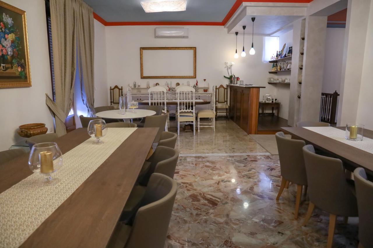 Agriturismo Cantina Morone Guardia Sanframondi Eksteriør bilde